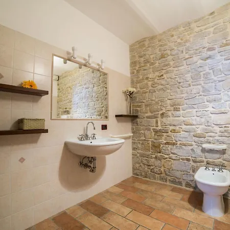 Agroturismo Le Querce Serra San Quirico
