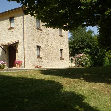 Le Querce Feriegård *