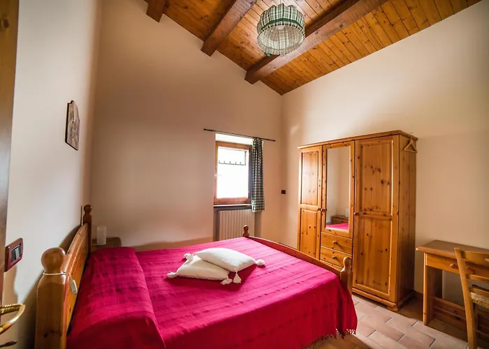 Le Querce Vakantieboerderij Serra San Quirico